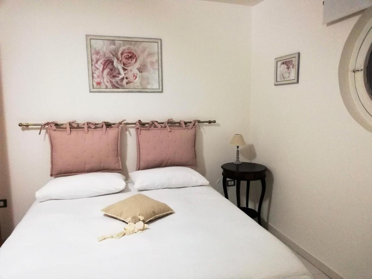 Il Sogno... Bed & Breakfast Salerno Exterior photo